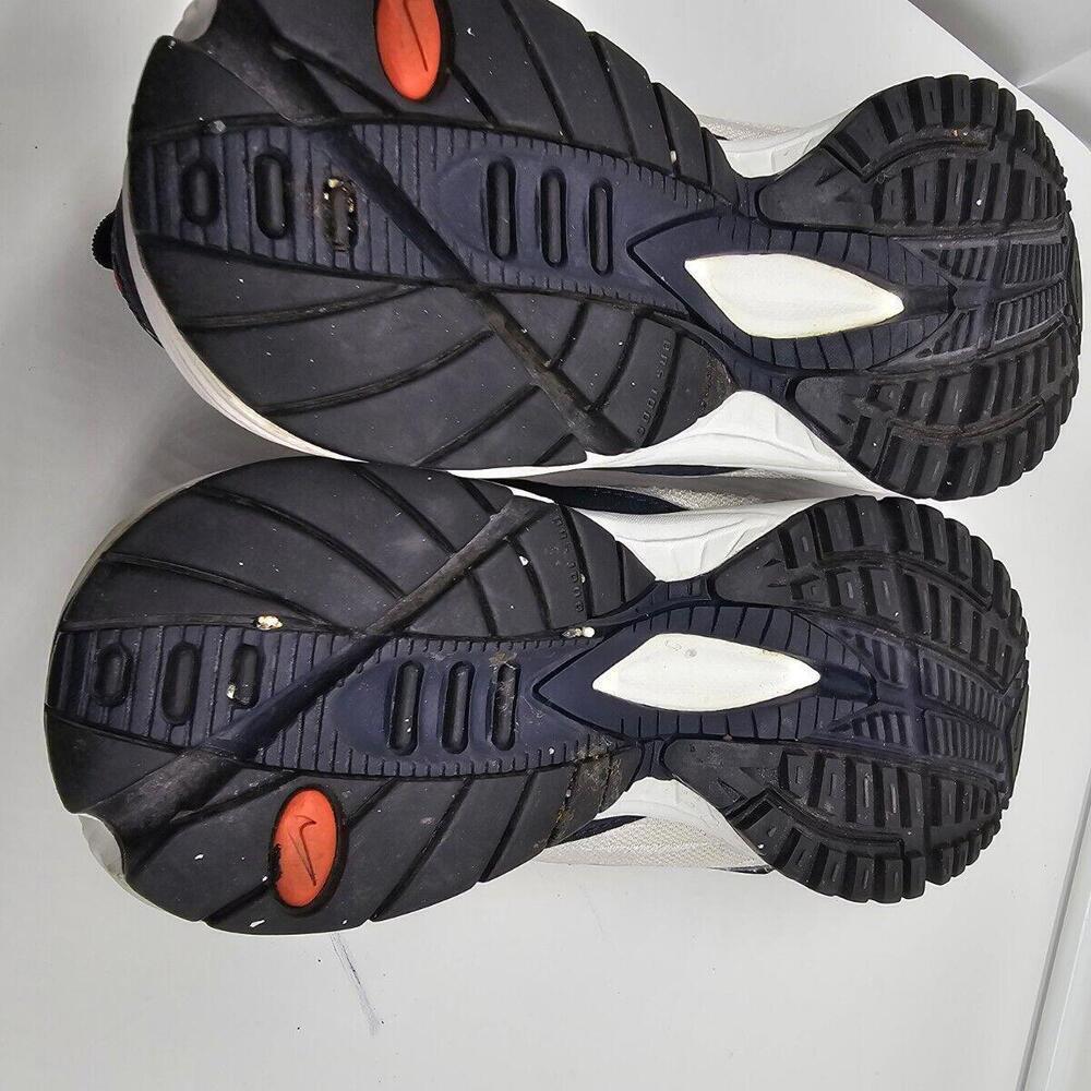 Nike airmax‎ mens 9.5 shoes - Picture 7 of 8